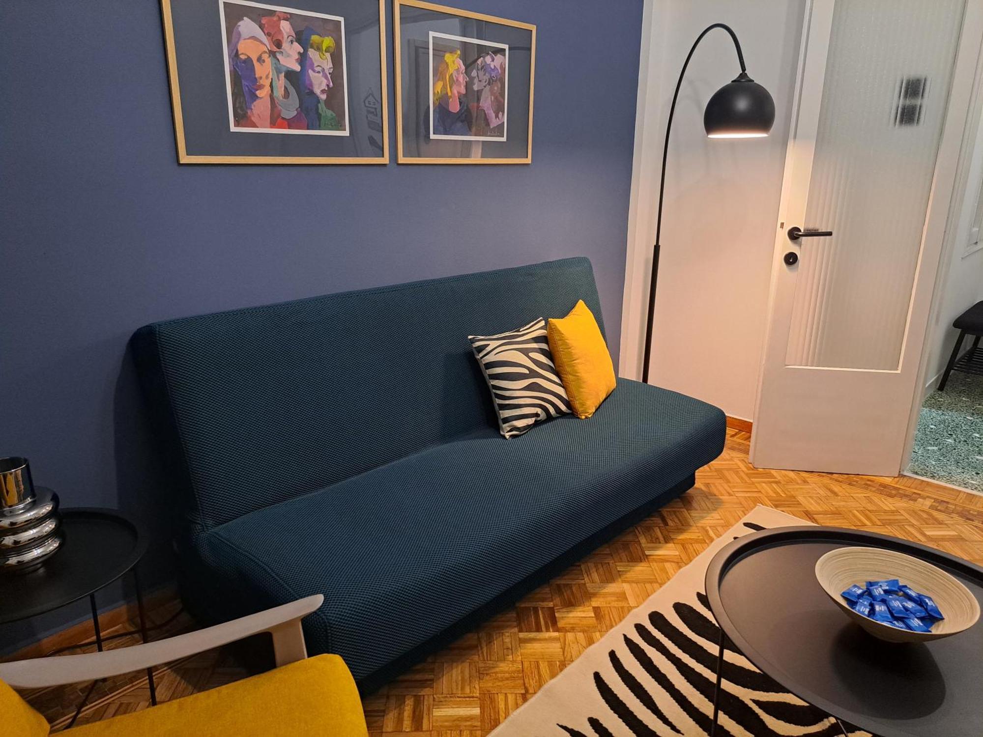 Stylish City Center Apartment Серес Екстериор снимка