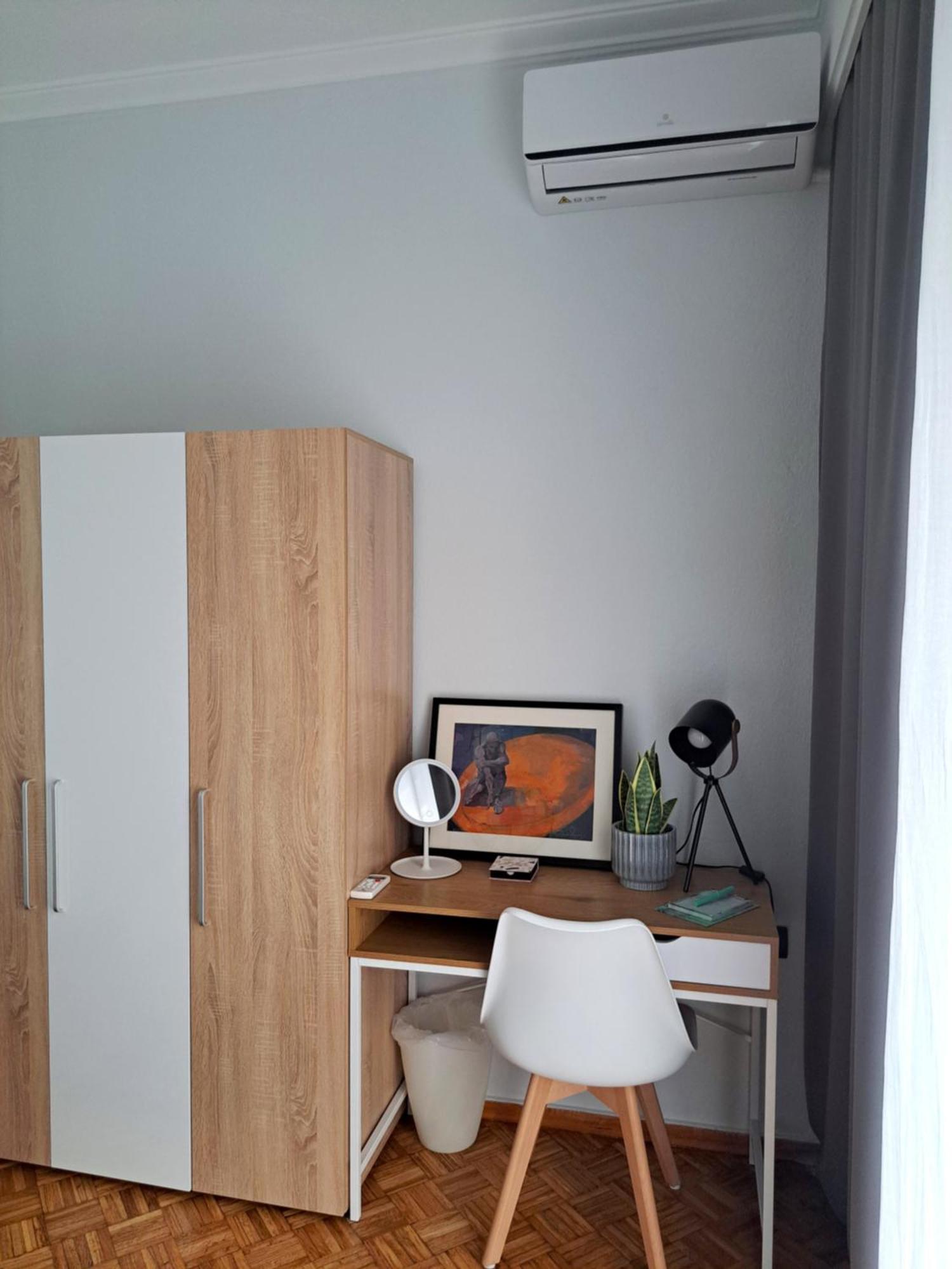 Stylish City Center Apartment Серес Екстериор снимка
