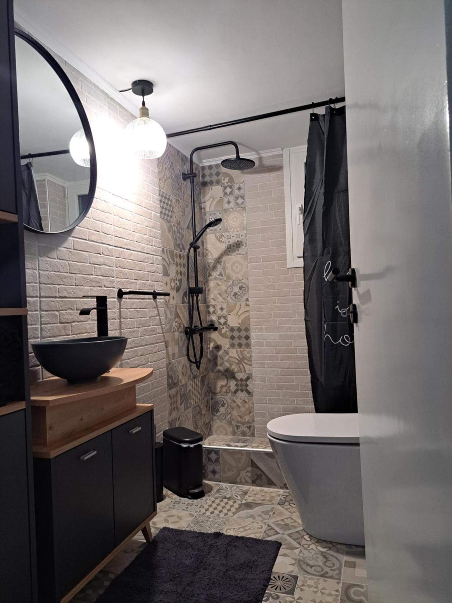Stylish City Center Apartment Серес Екстериор снимка